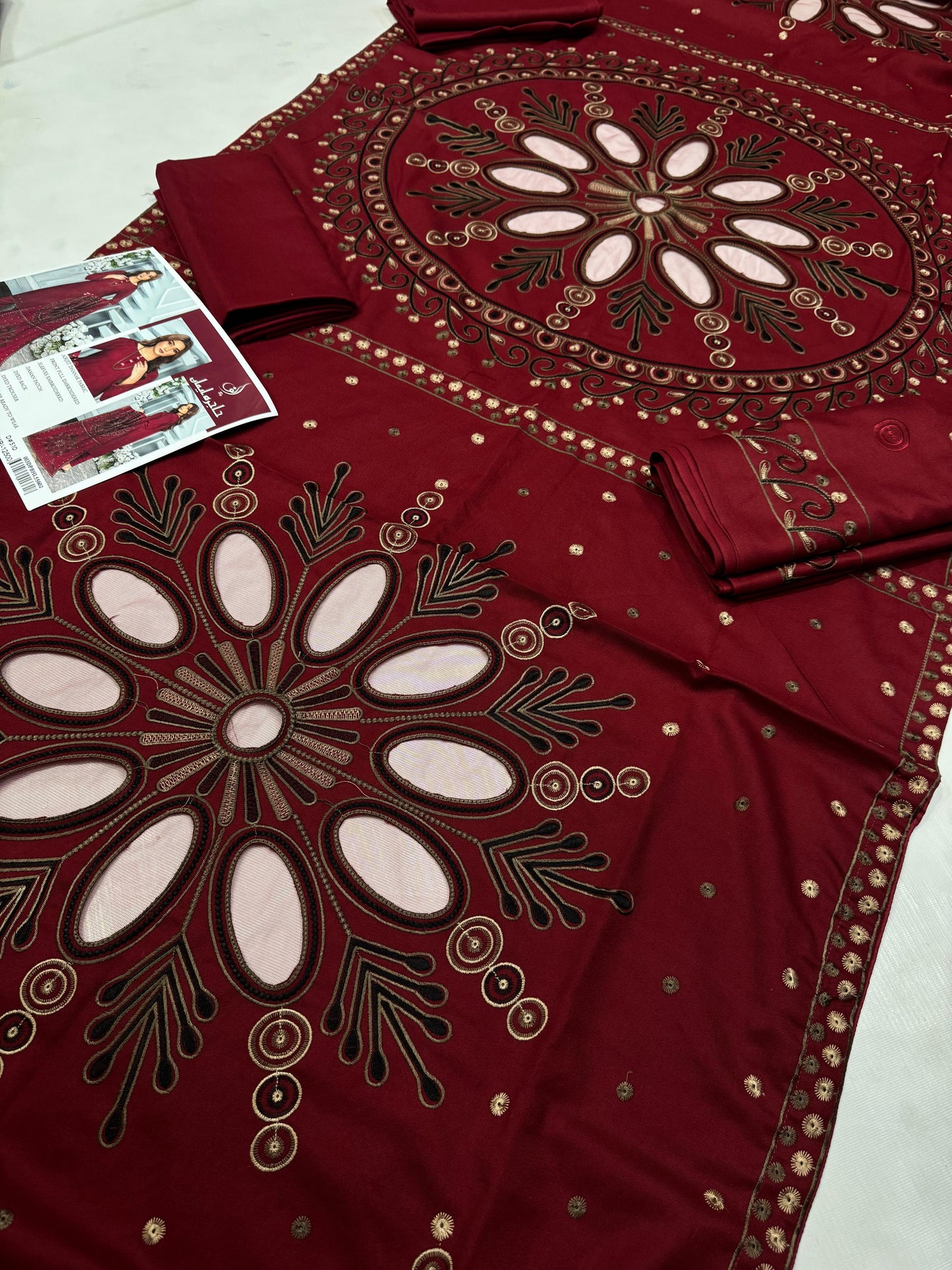 3 Pc - Airjet Dhanak Embroidered Suit