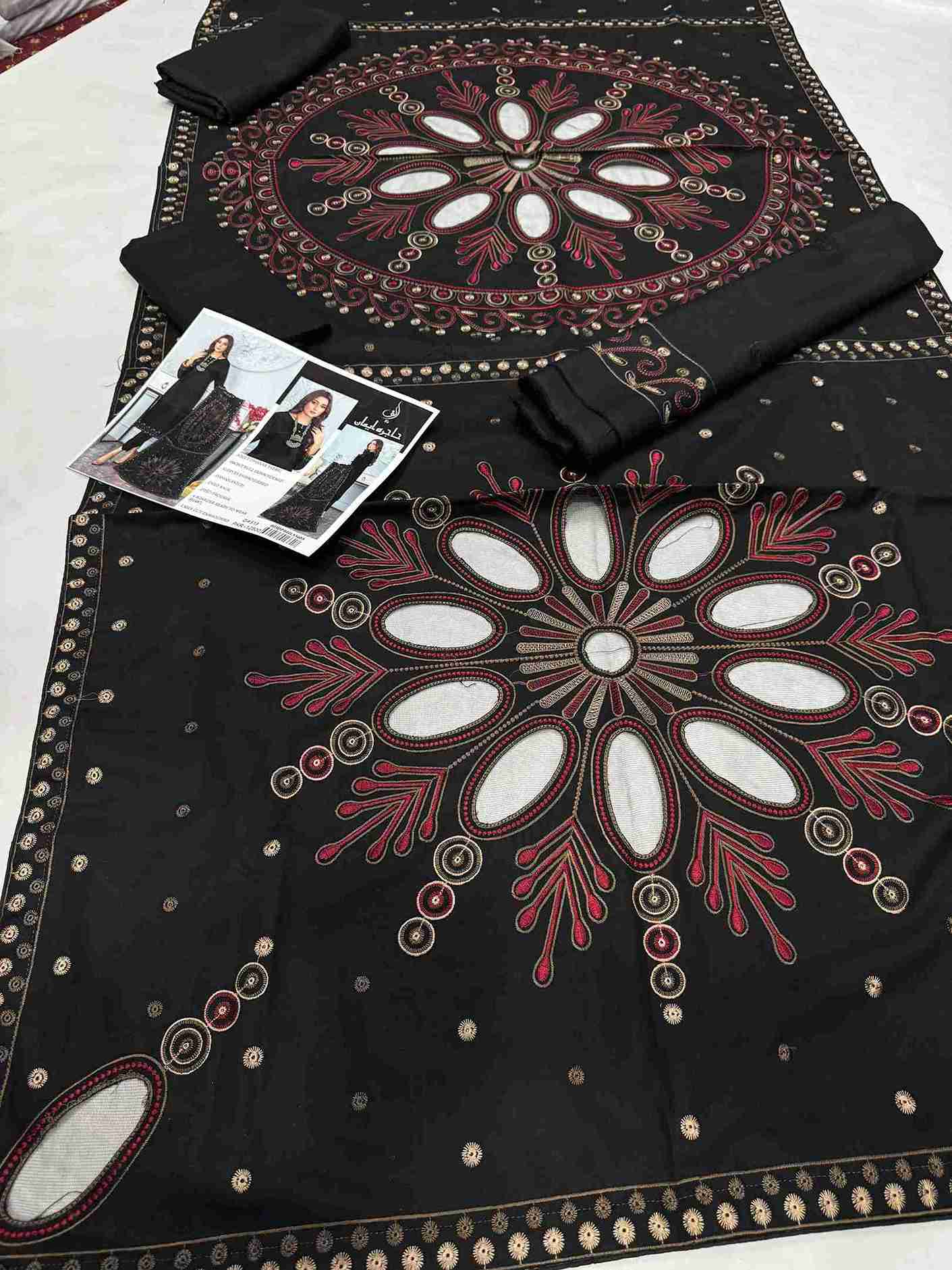 3 Pc - Airjet Dhanak Embroidered Suit